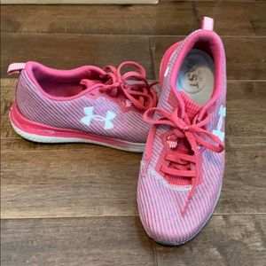 Under Armour Sneakers